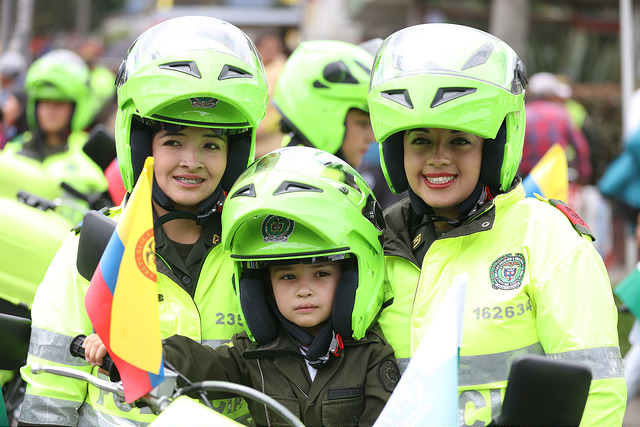  poolicia-colombia-dia-internacional-mujer