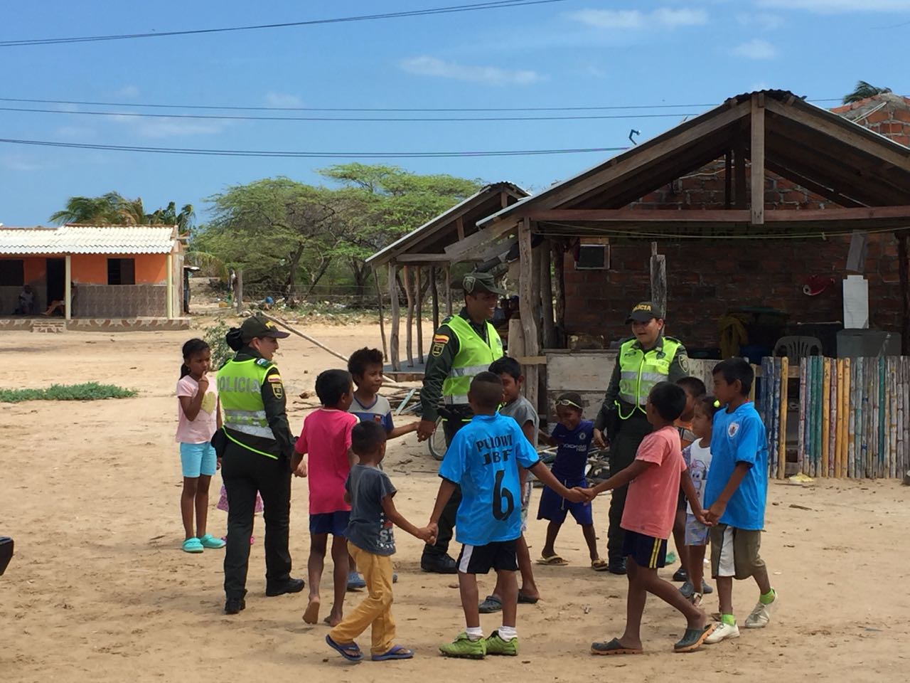 actividad comunitaria por la niñez 