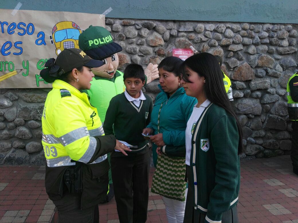Trabajar juntos por entornos escolares seguros y en paz es el compromiso en este regreso a clases