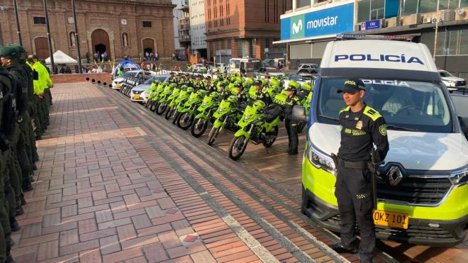 Se refuerza la seguridad en el departamento de Policía Valle y la Metropolitana de Cali.