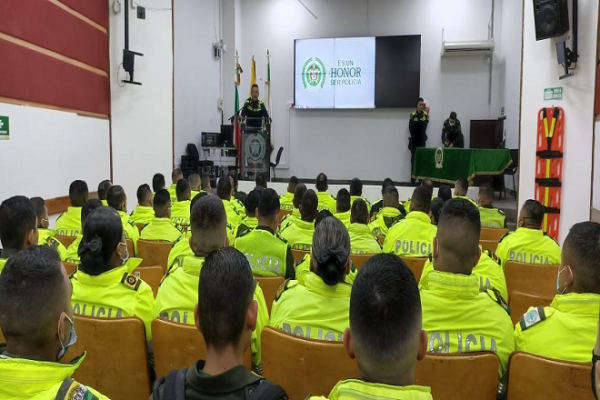 Ley seca regirá desde las 6 pm de este sábado hasta las 12 pm del lunes 30 de mayo en Manizales y Villamaría Ley seca regirá desde las 6 pm de este sábado hasta las 12 pm del lunes 30 de mayo