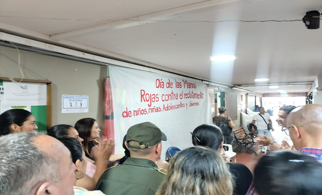 Conmemoración el Día Internacional de las Manos Rojas
