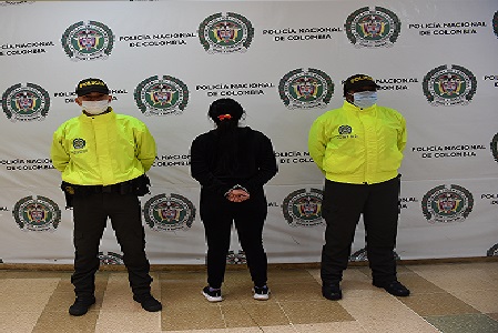 Captura de tres mujeres por hurto calificado 