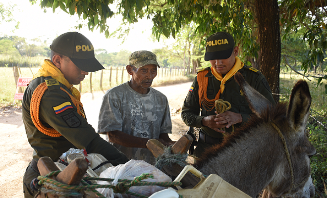 Trabajo en comunidad en las zonas rurales