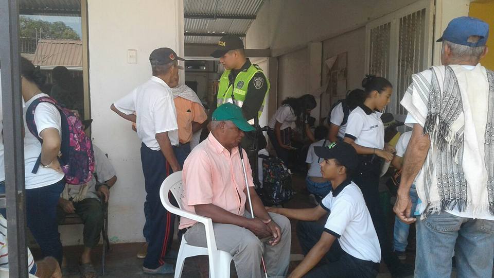 Jornada de afecto por los abuelitos del ancianato de San José campaña contra el olvido de los abuelitos de un Ancianato en guaviare