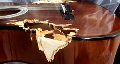 guitara_narco