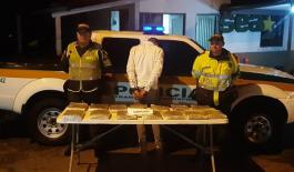 En una maleta estaba oculto el estupefaciente capturado venezolano con marihuana