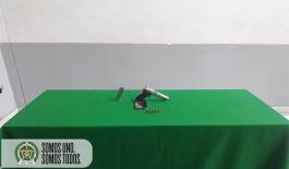 Tres personas fueron capturadas por los delitos de tortura y fabricación, tráfico y porte de armas de fuego Estas capturas se realizan gracias a los diferentes planes preventivos y operativos del modelo nacional de vigilancia por cuadrante