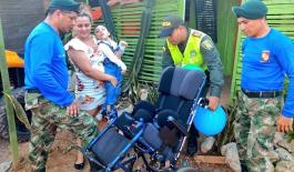 La Policía Nacional está comprometida con el bienestar de las personas discapacitadas, Entregamos silla de ruedas en un gesto de solidaridad en navidad