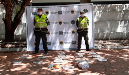Actividades operativas en las vías de caldas Incautamos 15 kilos de marihuana