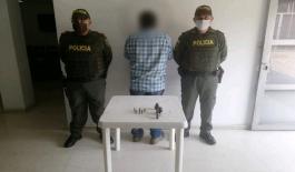 Capturamos a un sujeto por el delito de porte ilegal de armas de fuego Capturamos a un sujeto por el delito de porte ilegal de armas de fuego