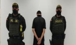 Policía capturó tres personas que fueron sorprendidas expendiendo alucinógenos en Villavicencio Cerca de 500 gramos de estupefacientes fueron incautados durante los procedimientos