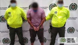 En tiempo récord se esclarece un doble homicidio en el barrio Santa Mónica presentación capturado por doble homicidio de sus tíos