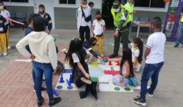 el grupo de infancia y adolescencia brindo importantes recomendaciones a los niños, niñas y adolescentes Acompañamos el regreso a clases en instituciones educativas de Manizales